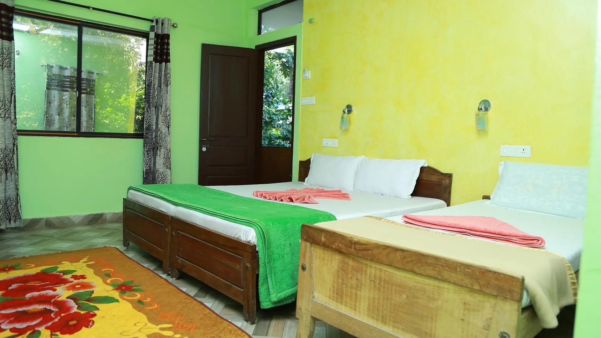 Dean Dale Cottages تيكَدِيْ